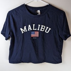 Malibu women's XS tee cropped and oversized